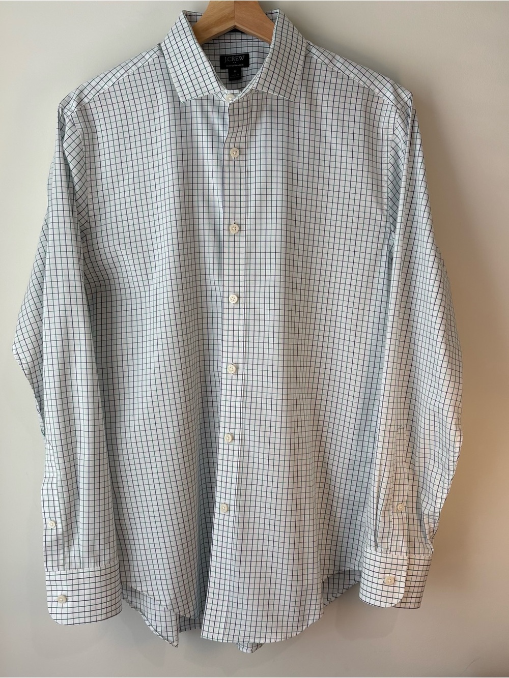 J. Crew Slim Performance Button Down, Men’s M 🤍💚💙